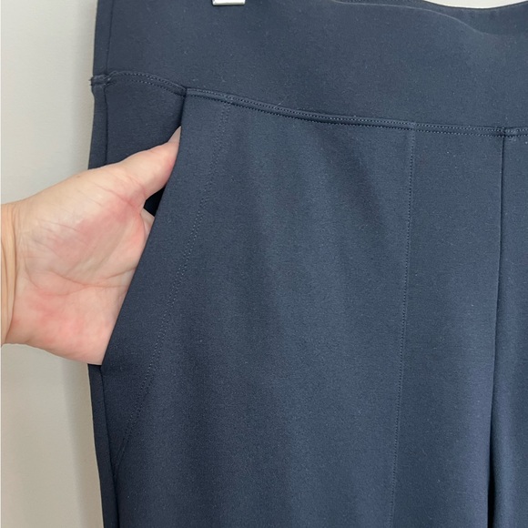 Cabi #6690 Cheeky Pants Classic Navy Ponte Knit Size XL - Picture 4 of 6